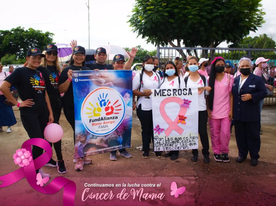 En occidente la 'Caminata Rosa' marcó una ruta de amor en medio de la lucha contra el cáncer de mama.