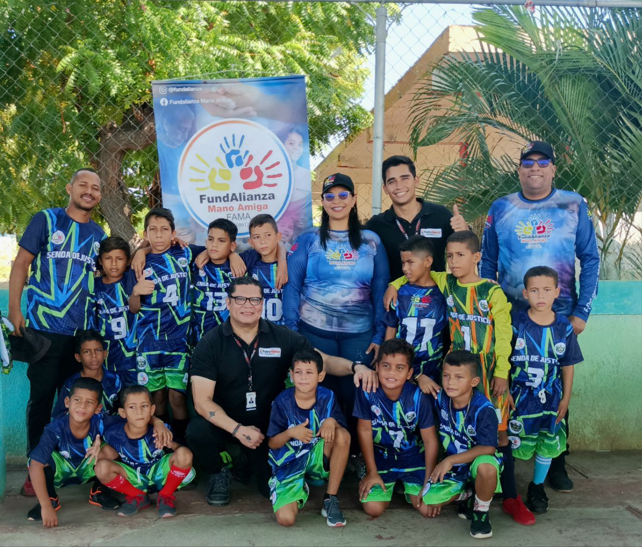 Donamos uniformes deportivos a Icepal Fútbol Club.21 de Septiembre 2023.
