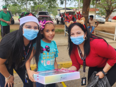 Regalos y alimentos para niños hospitalizados en El Tigre.
                      22 de diciembre 2023
